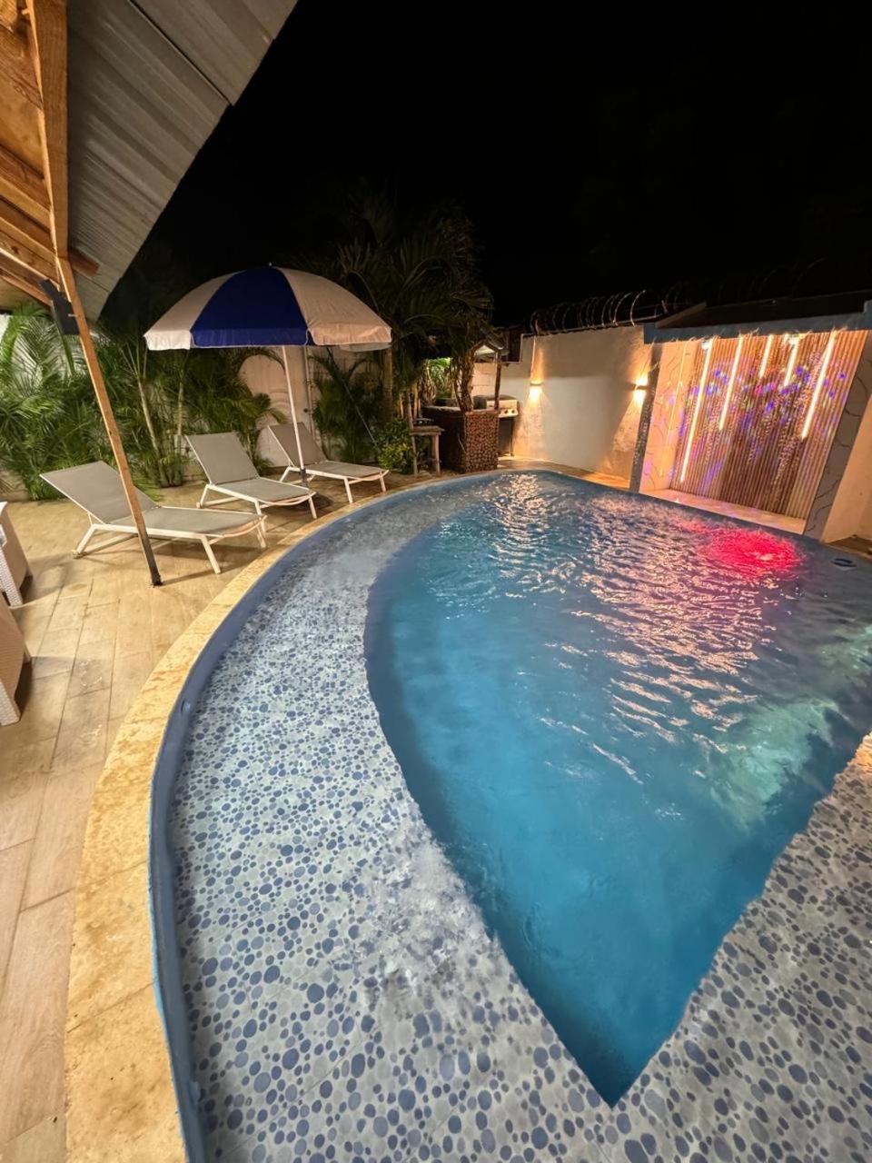 Villa Confortable Para 7 Personas Pedernales Exteriér fotografie
